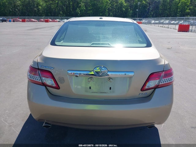 Toyota Camry Xle V6