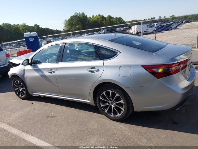 Toyota Avalon Xle
