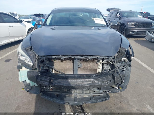 INFINITI Q70L 3.7x