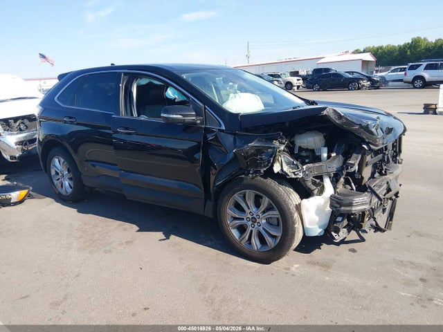 Ford Edge Titanium