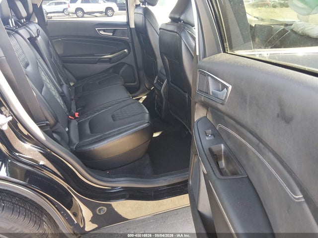 Ford Edge Titanium