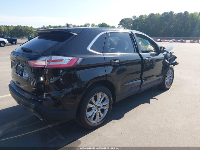 Ford Edge Titanium