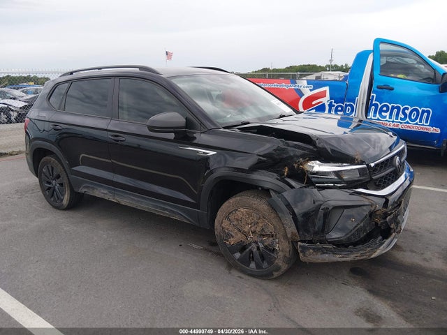 Salvage Volkswagen Taos Image