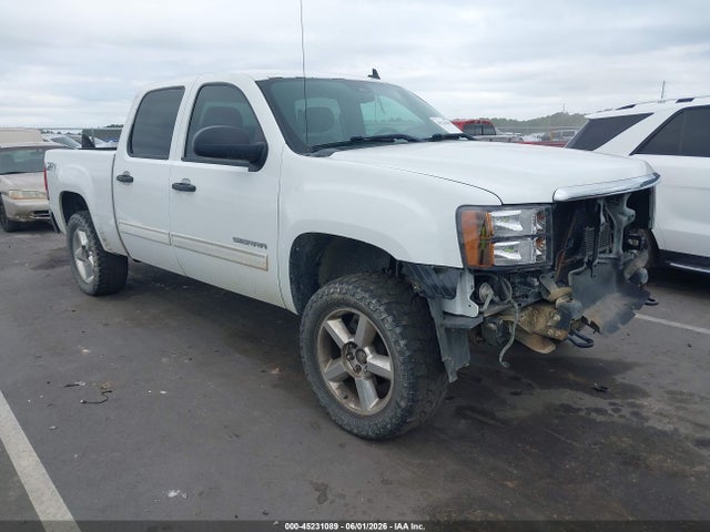 Salvage GMC Sierra 1500 Image