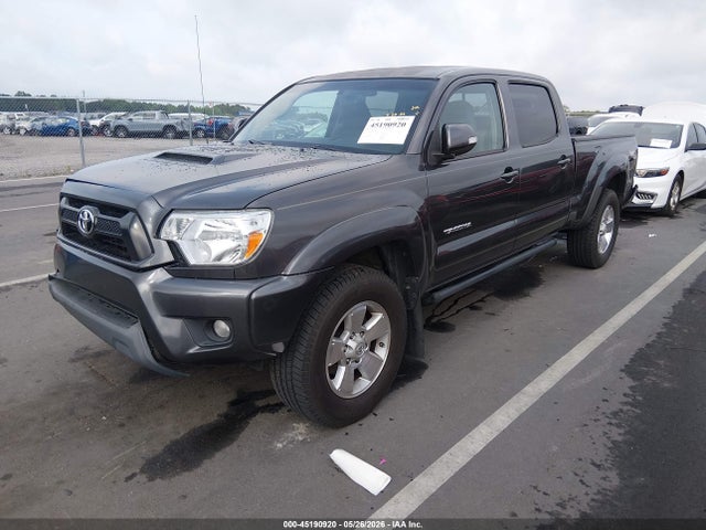 Toyota Tacoma Base V6