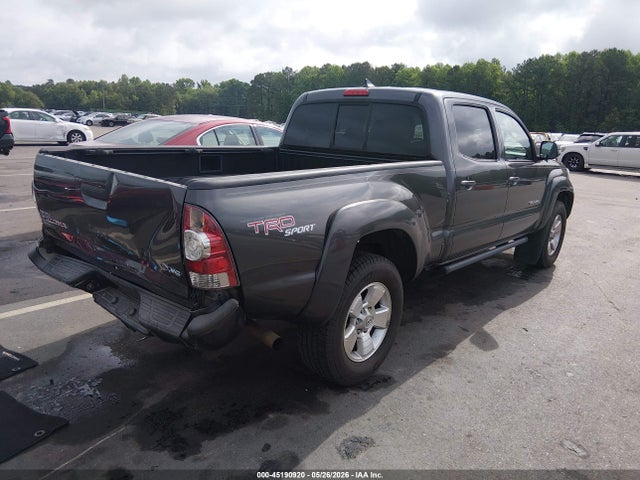 Toyota Tacoma Base V6