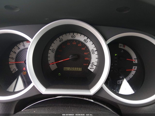 Toyota Tacoma Base V6