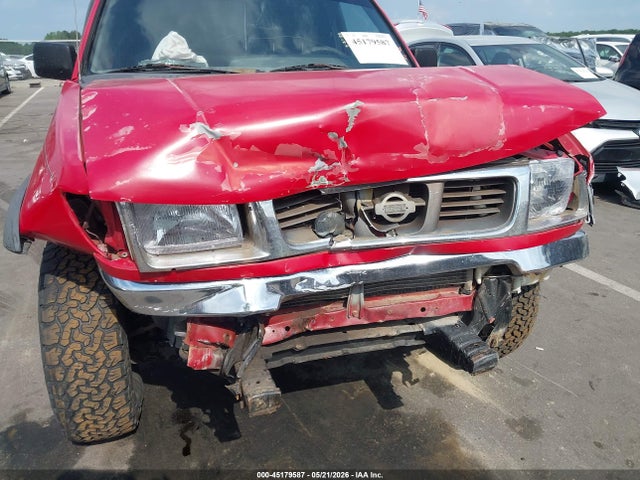 Nissan Frontier Xe
