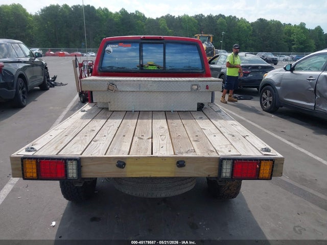 Nissan Frontier Xe