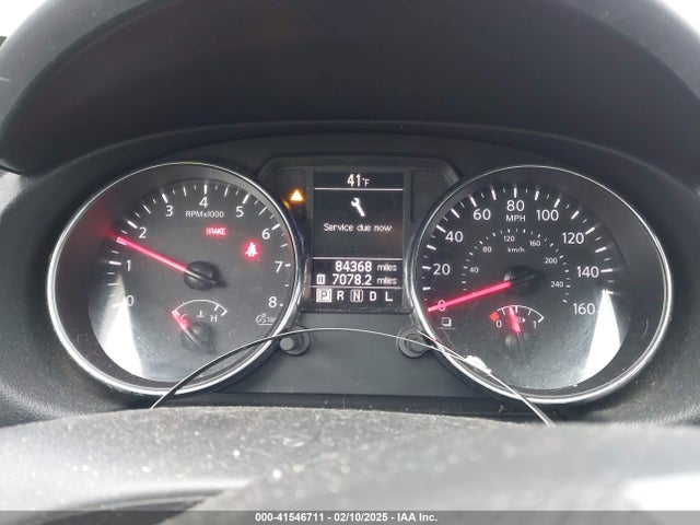 Nissan Rogue S