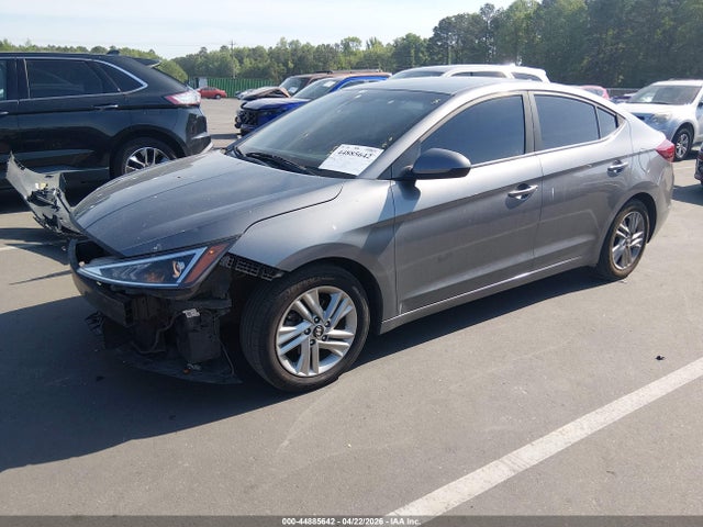 Hyundai ELANTRA Sel