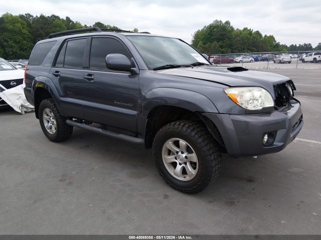 Salvage Toyota 4Runner Image
