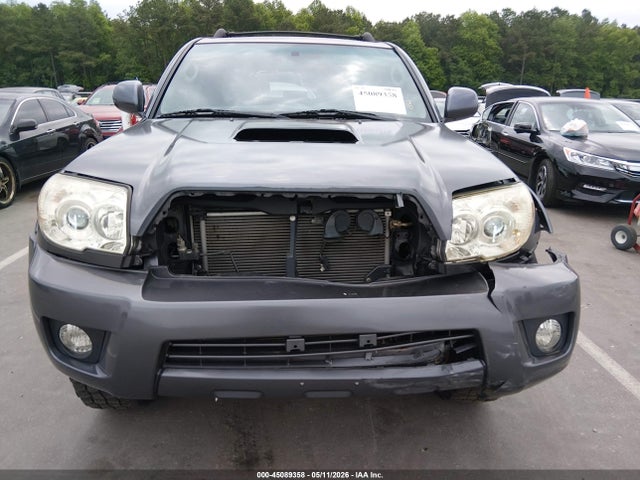 Toyota 4Runner Sport V6