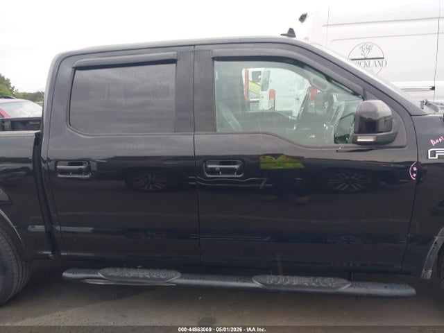 Ford F-150 Lariat