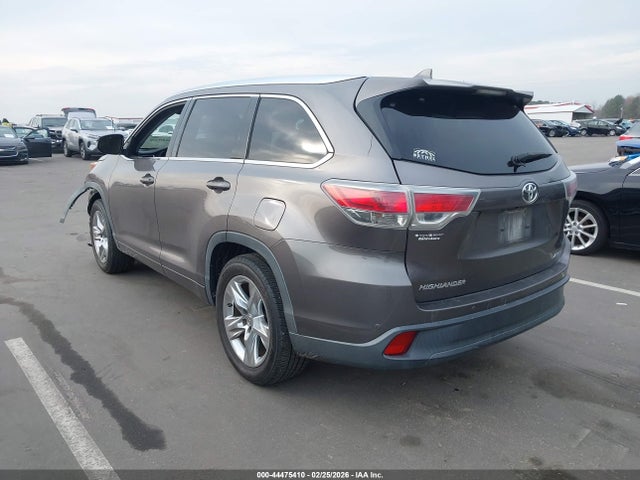 Toyota Highlander Limited V6