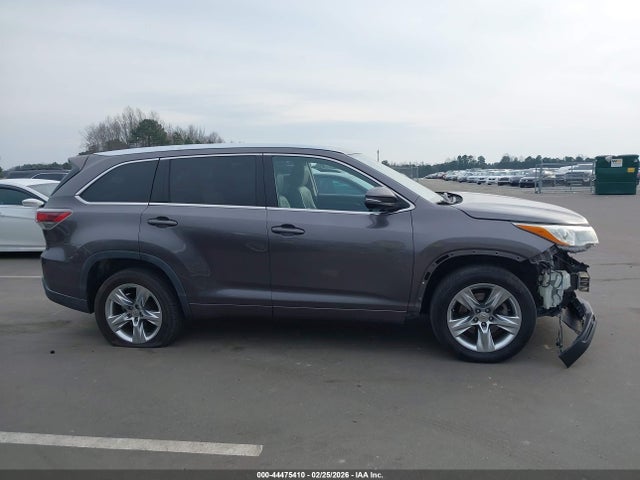 Toyota Highlander Limited V6