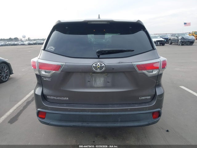 Toyota Highlander Limited V6