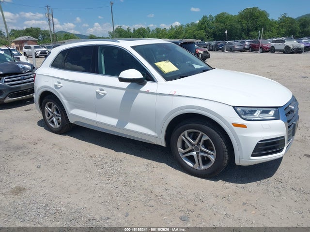 Salvage Audi Q5 Image