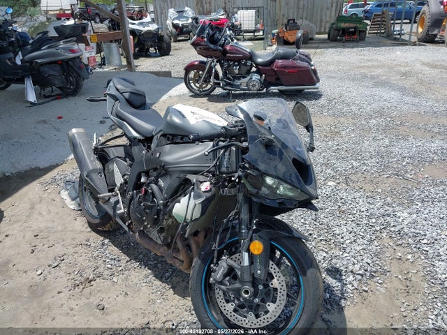 Salvage Kawasaki Zx636 Image