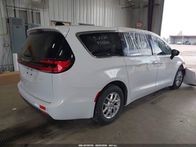 Chrysler Pacifica Touring