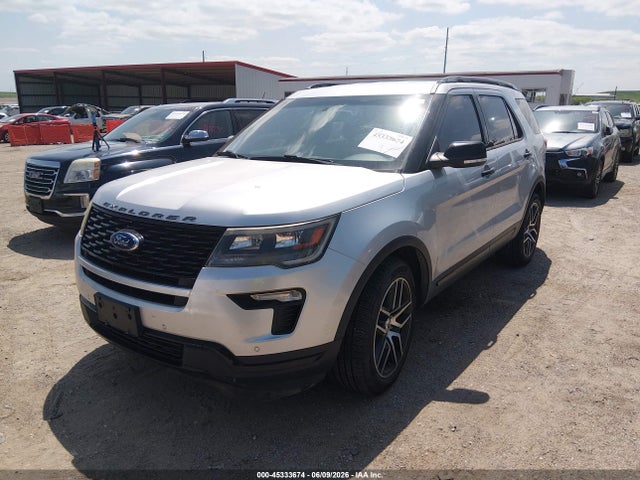 Ford Explorer Sport