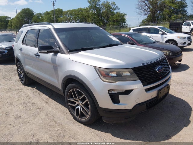 Salvage Ford Explorer Image