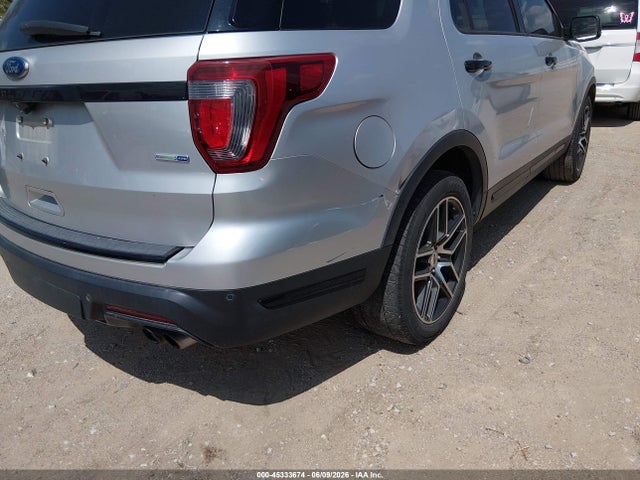 Ford Explorer Sport
