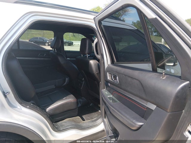 Ford Explorer Sport