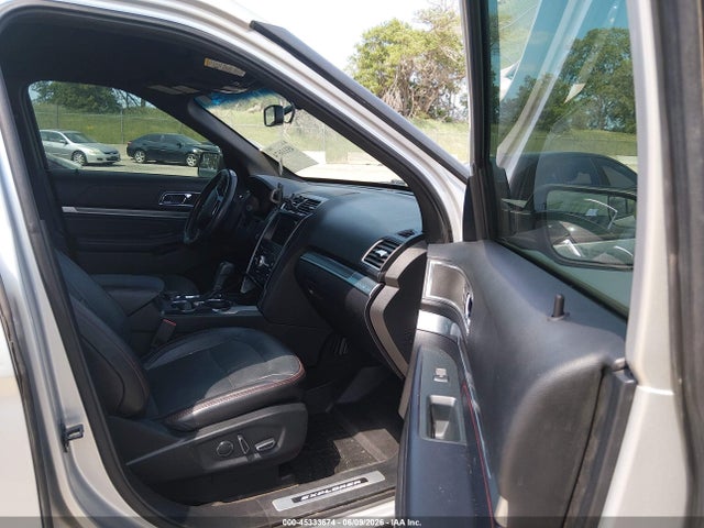 Ford Explorer Sport