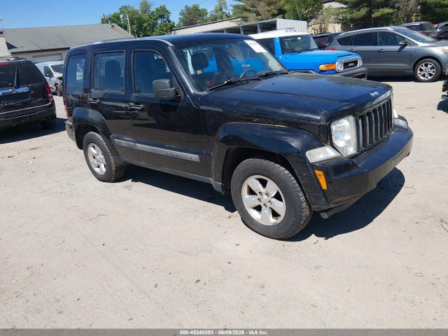 Salvage Jeep Liberty Image