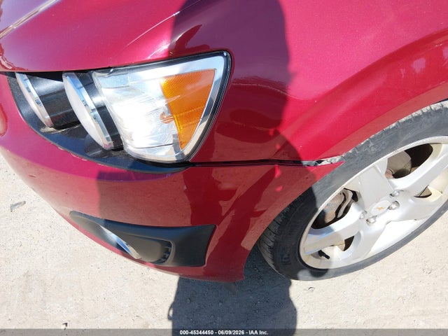 Chevrolet Sonic 2lz