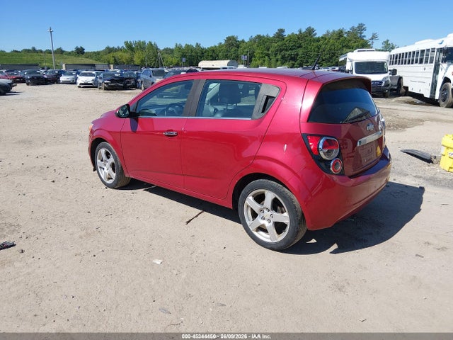 Chevrolet Sonic 2lz