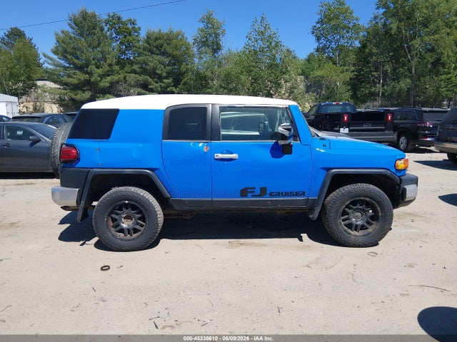 Toyota FJ Cruiser