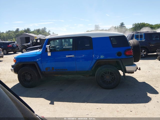 Toyota FJ Cruiser