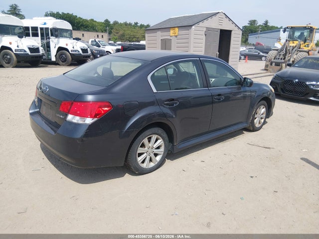 Subaru Legacy 2.5i Premium