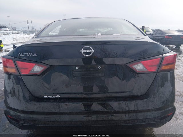 Nissan Altima S Fwd