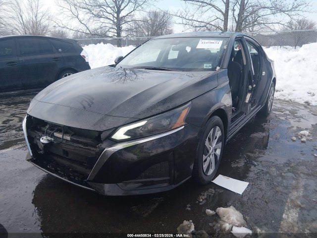 Nissan Altima S Fwd