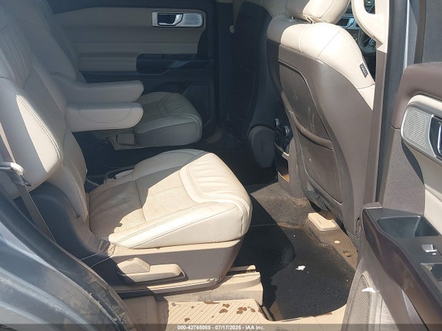 Ford Explorer Platinum