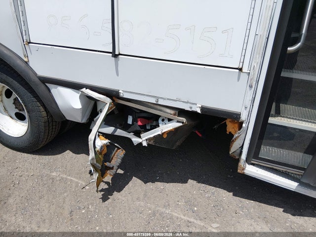 Ford E-350