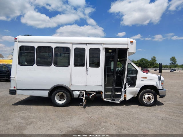 Ford E-350