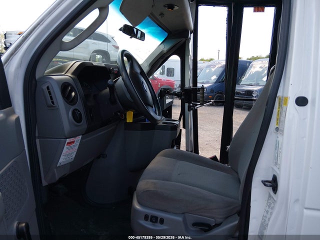 Ford E-350