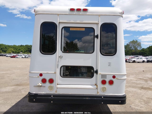 Ford E-350
