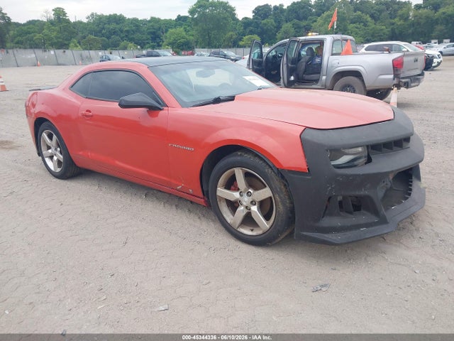 Salvage Chevrolet Camaro Image