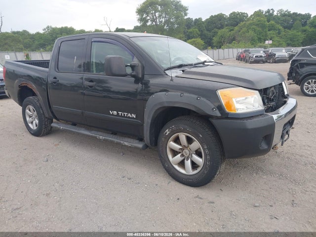 Salvage Nissan Titan Image
