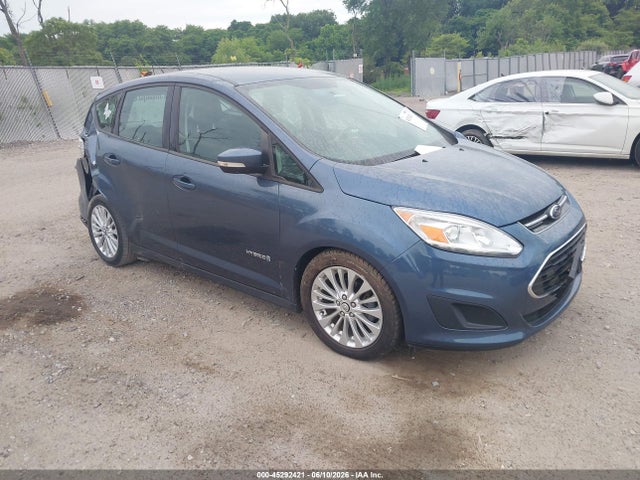 Salvage Ford C-MAX Hybrid Image