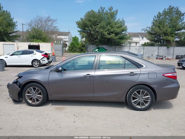 Toyota Camry Se