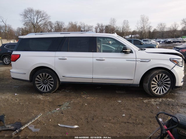 Lincoln Navigator Reserve