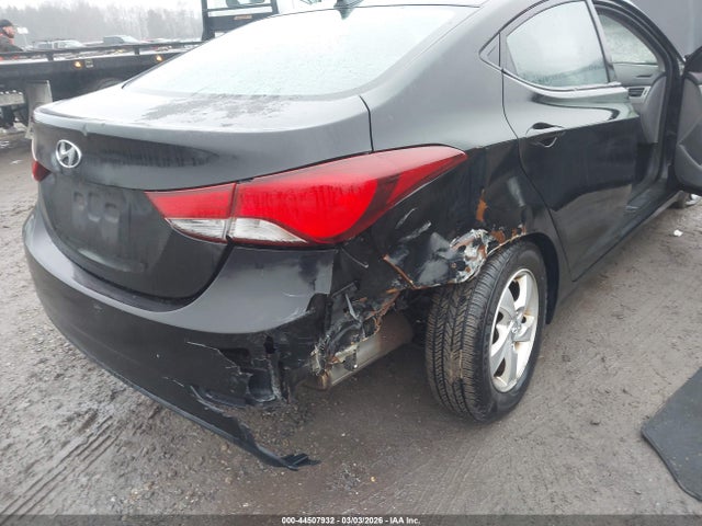 Hyundai ELANTRA Se