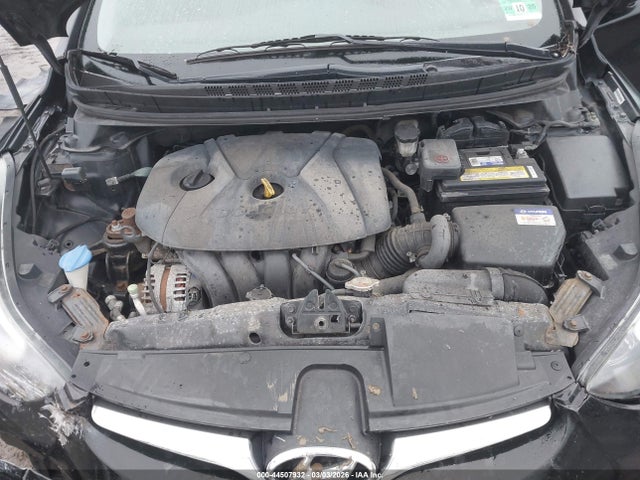 Hyundai ELANTRA Se