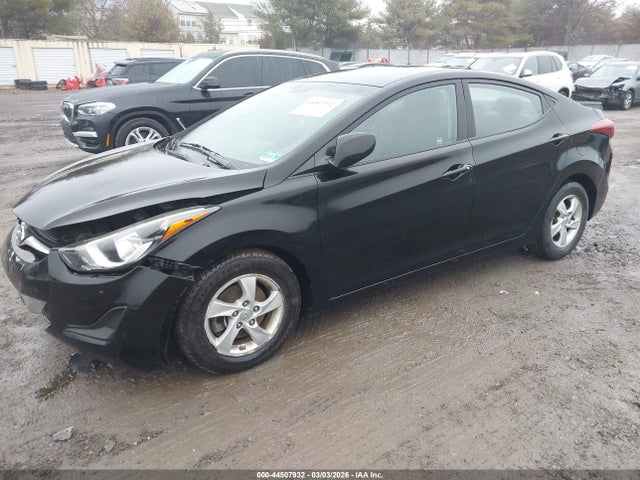 Hyundai ELANTRA Se